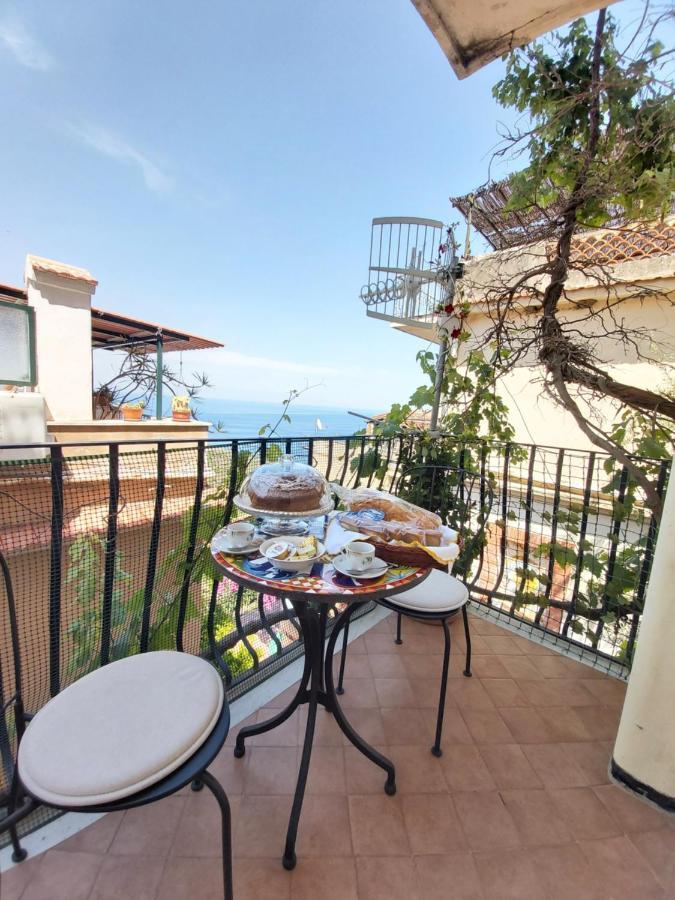 La Guardiola Di Angela E Nino Bed & Breakfast Taormina Dış mekan fotoğraf
